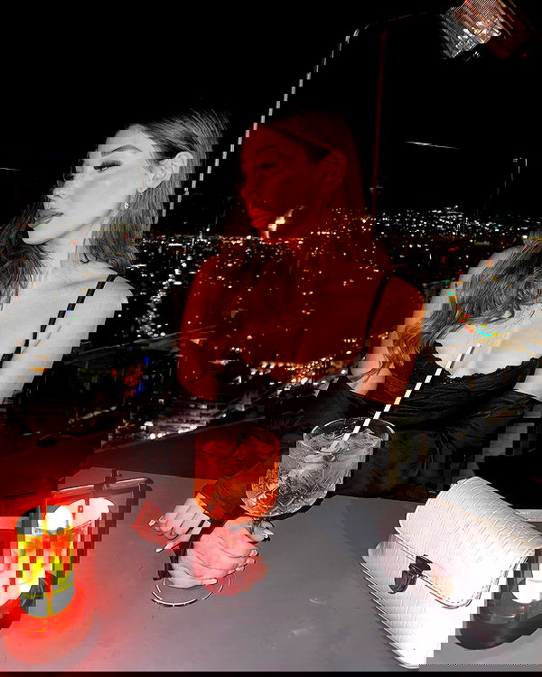 noeemiimii noeemiimii archive image