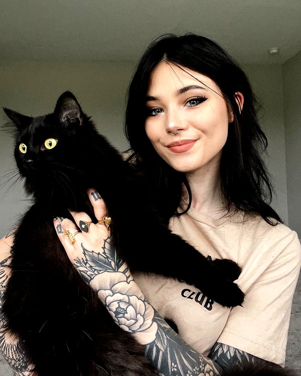 nonsalemwitch instagram image archive image