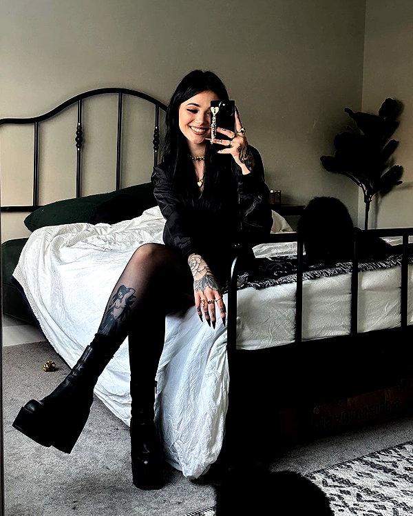 nonsalemwitch instagram image archive image