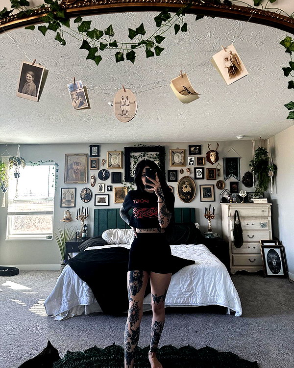 nonsalemwitch instagram image archive image