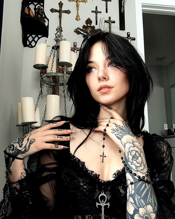 nonsalemwitch instagram image archive image