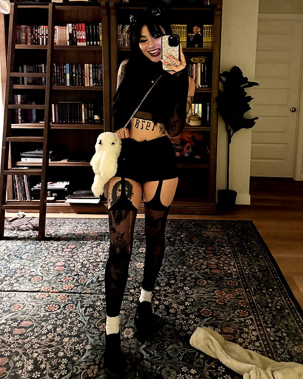 nonsalemwitch instagram image archive image