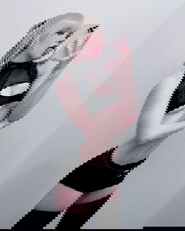 norafawn norafawn archive image