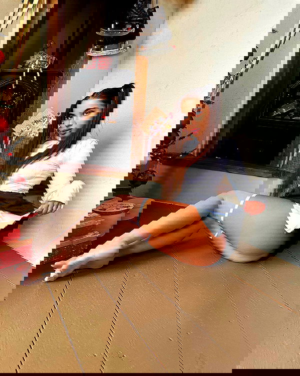 nyityam nyityam archive image