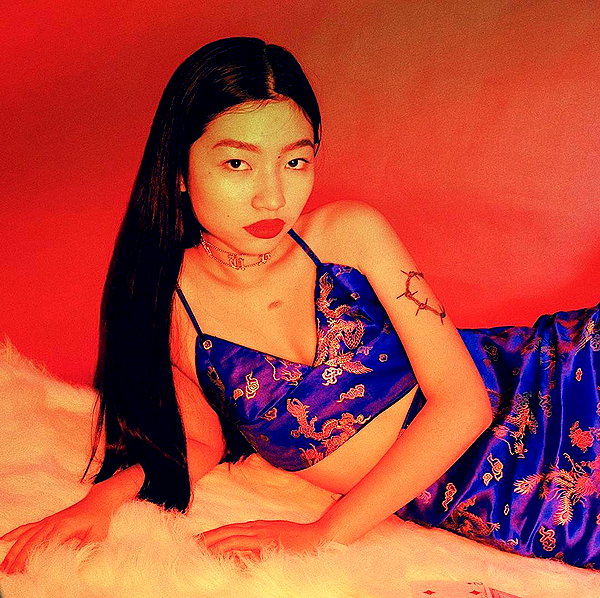 oanhdaqueen instagram image archive image