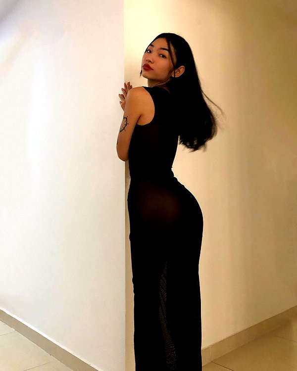 oanhdaqueen instagram image archive image