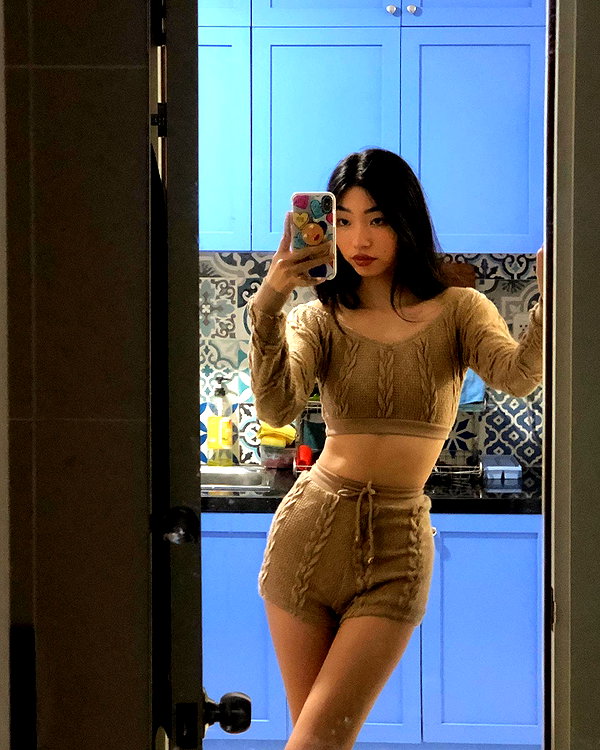 oanhdaqueen instagram image archive image
