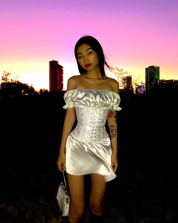 oanhdaqueen instagram image archive image