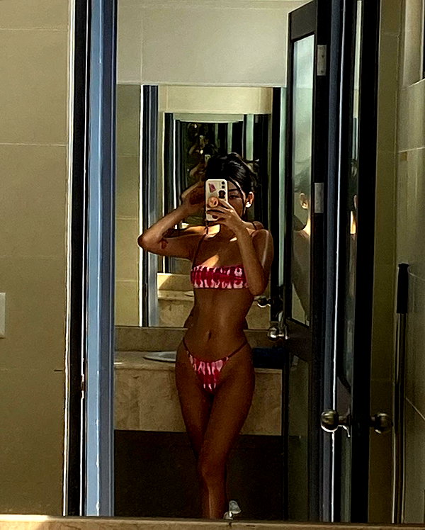 oanhdaqueen instagram image archive image