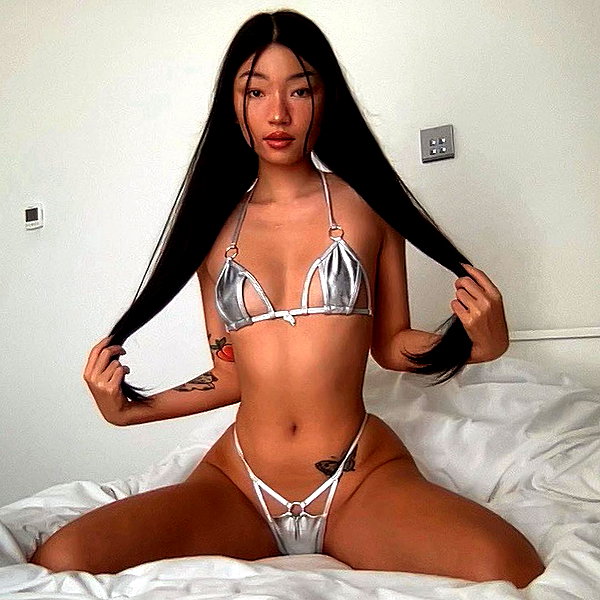 oanhdaqueen instagram image archive image