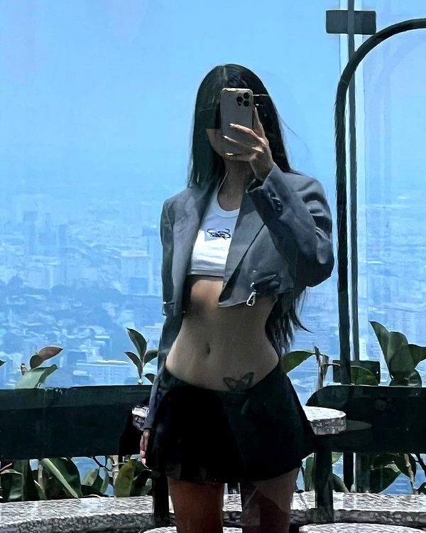 oanhdaqueen instagram image archive image