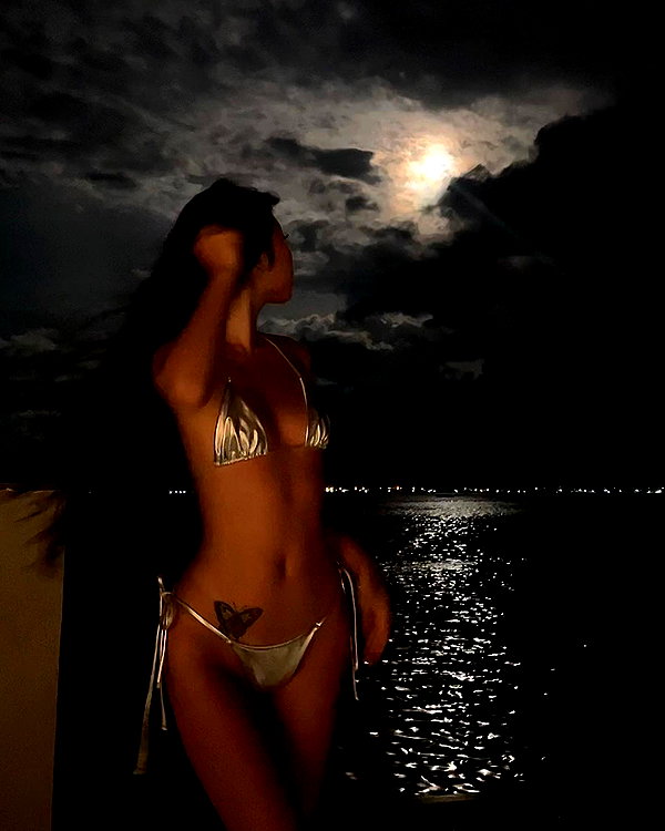 oanhdaqueen instagram image archive image