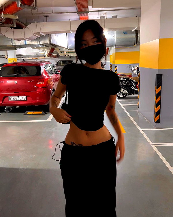 oanhdaqueen instagram image archive image