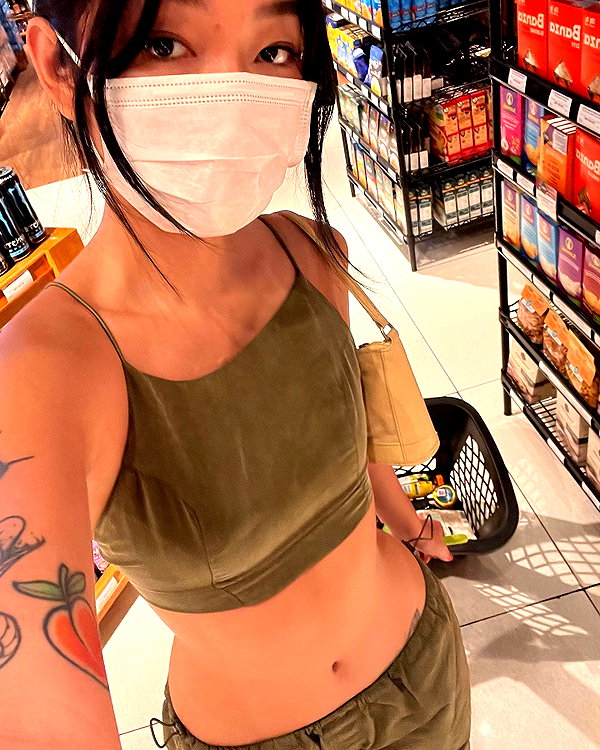 oanhdaqueen instagram image archive image