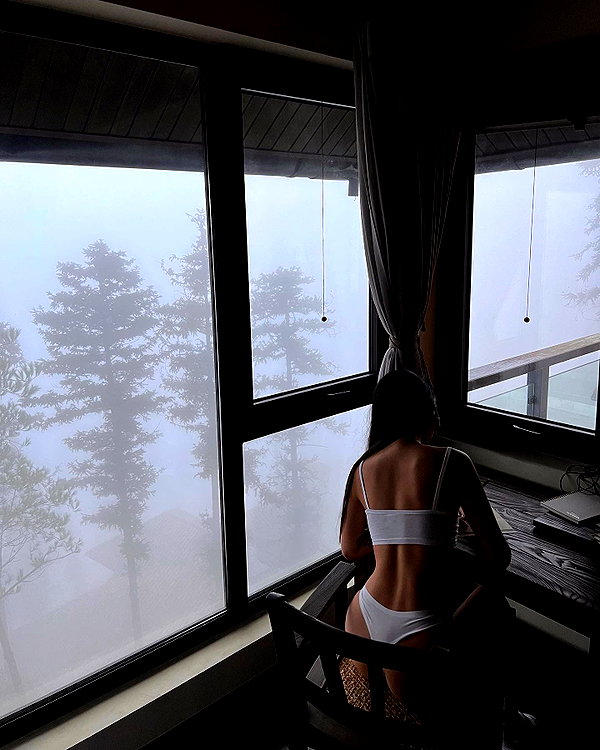 oanhdaqueen instagram image archive image