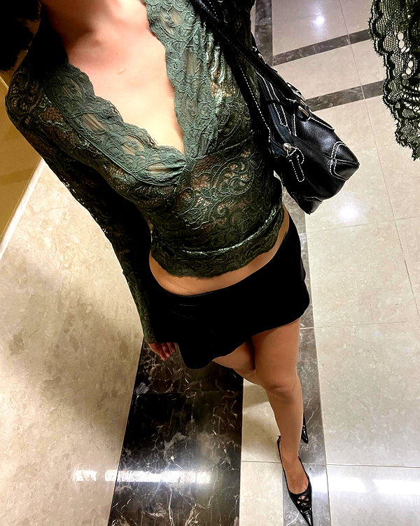 oanhdaqueen instagram image archive image