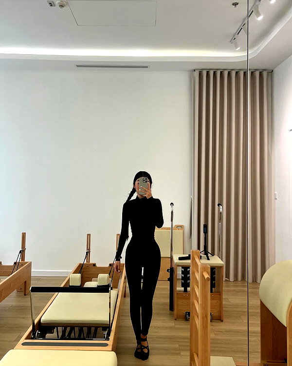 oanhdaqueen instagram image archive image