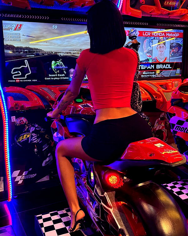 oanhdaqueen instagram image archive image