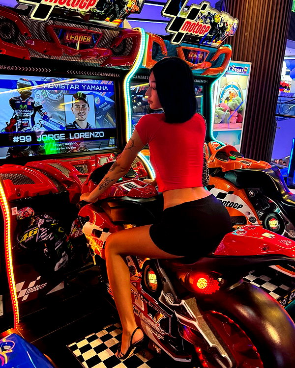 oanhdaqueen instagram image archive image