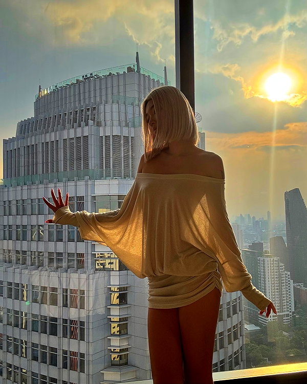 oanhdaqueen instagram image archive image