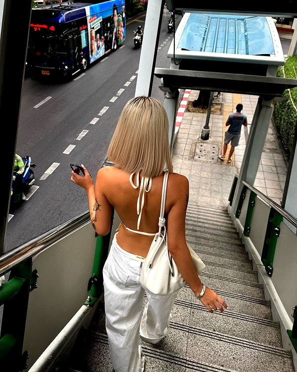 oanhdaqueen instagram image archive image