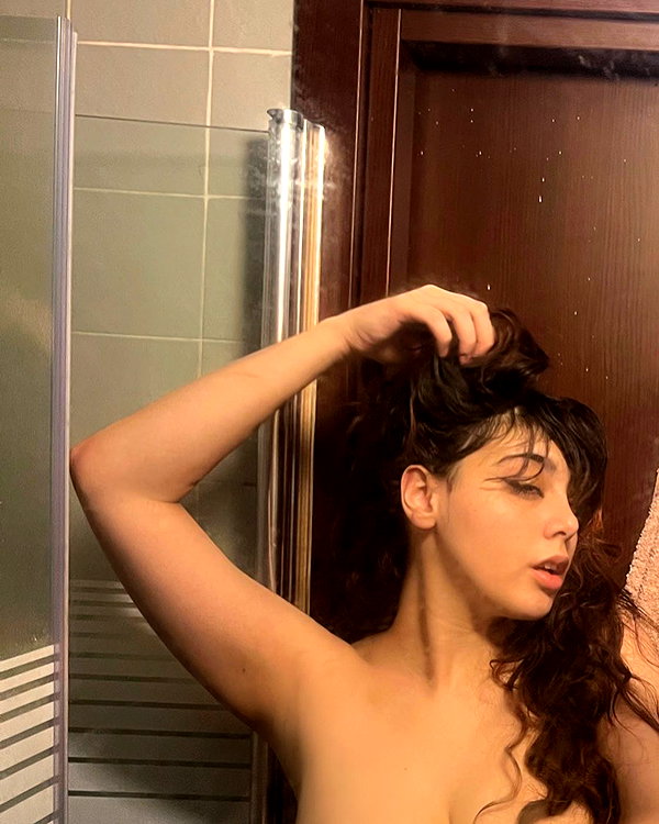 onlmeow instagram image archive image