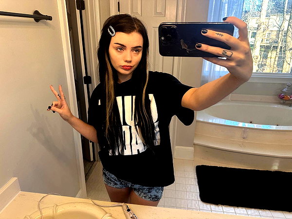 onlyxowie onlyxowie archive image