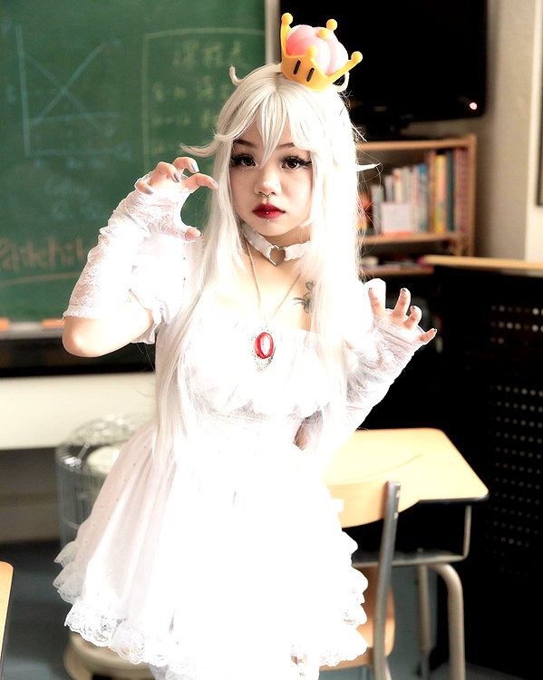 petitekitti instagram image archive image