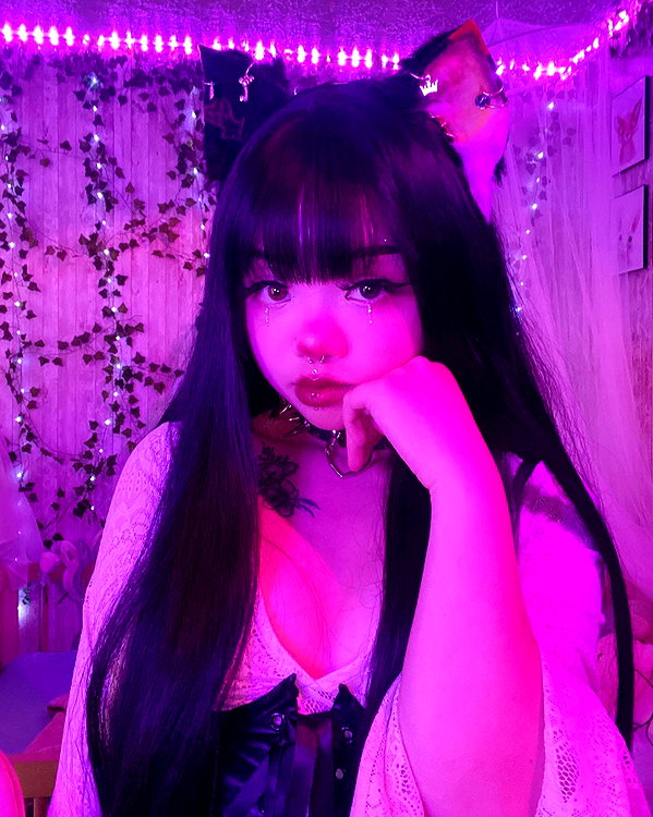petitekitti instagram image archive image