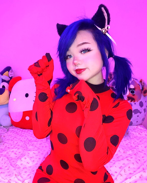 petitekitti instagram image archive image