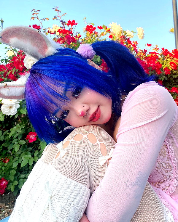 petitekitti instagram image archive image