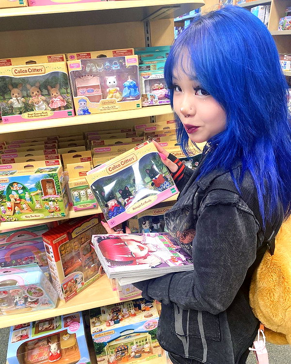petitekitti instagram image archive image