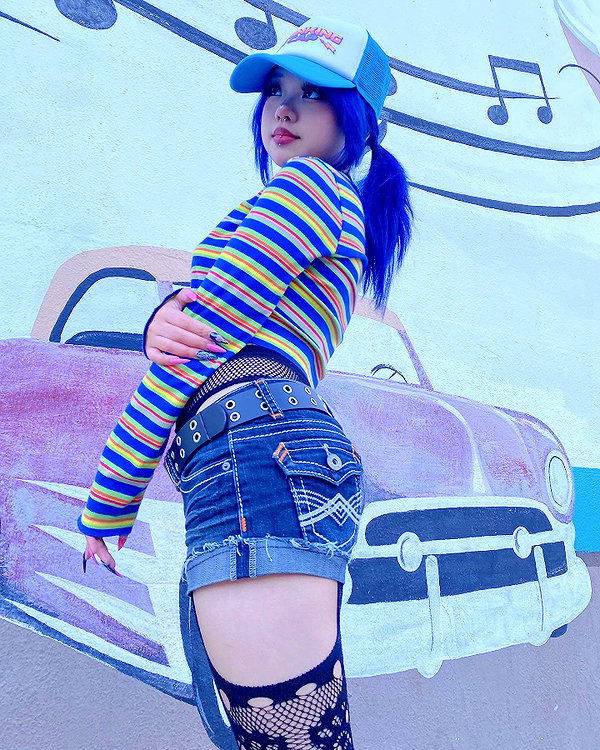 petitekitti instagram image archive image