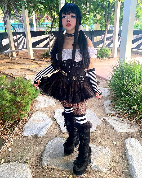 petitekitti instagram image archive image