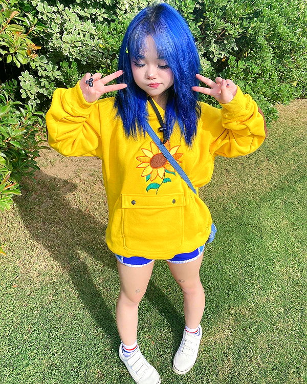 petitekitti instagram image archive image