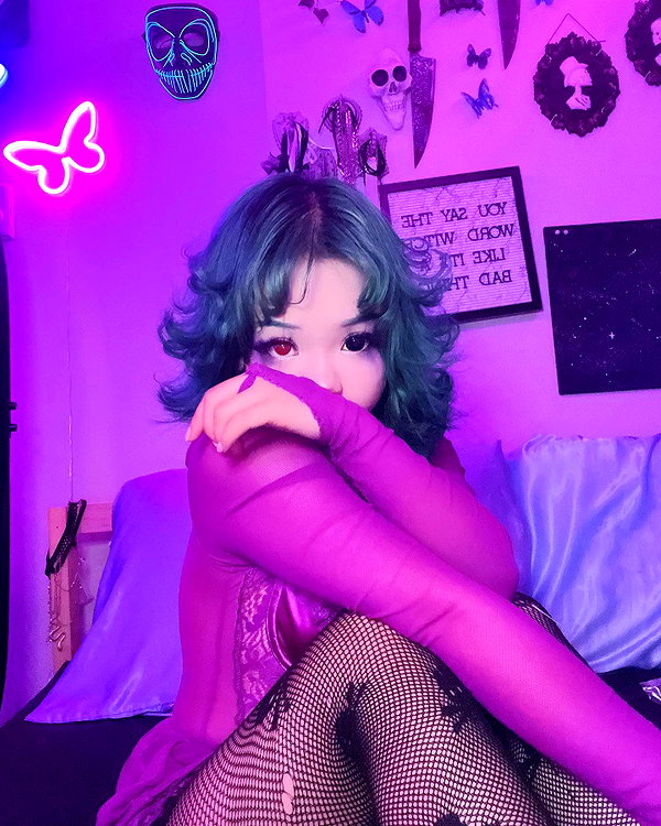 petitekitti instagram image archive image