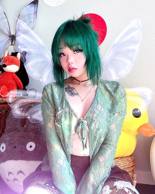 petitekitti instagram image archive image