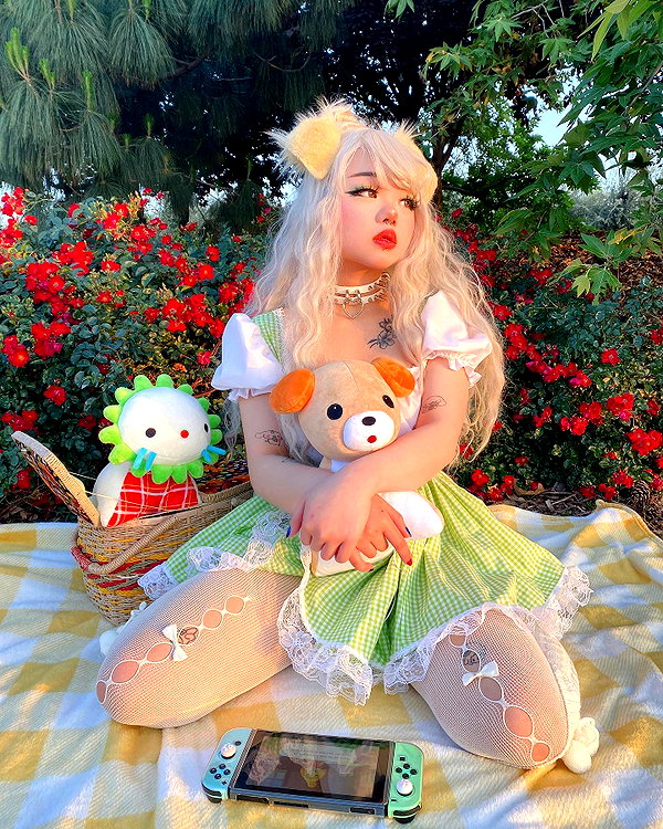 petitekitti instagram image archive image