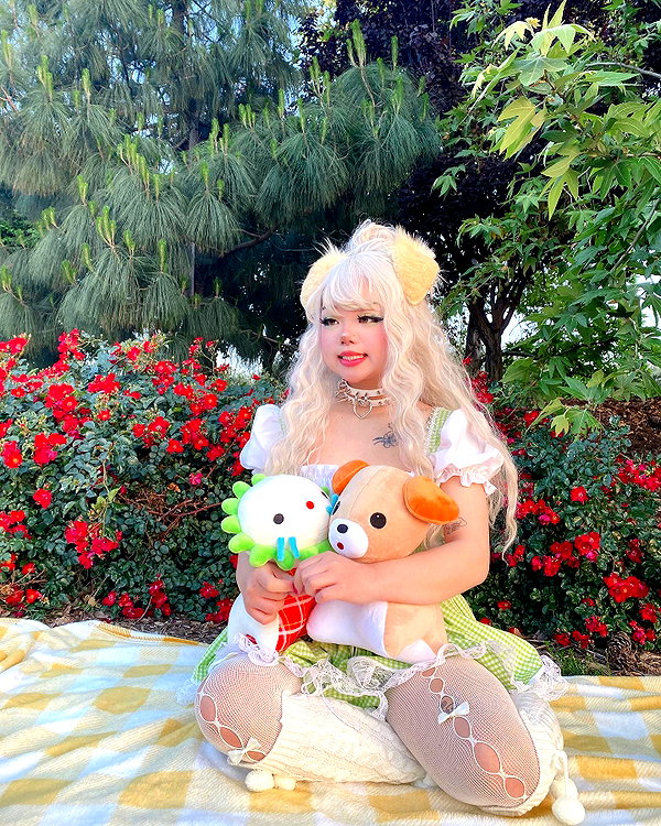 petitekitti instagram image archive image