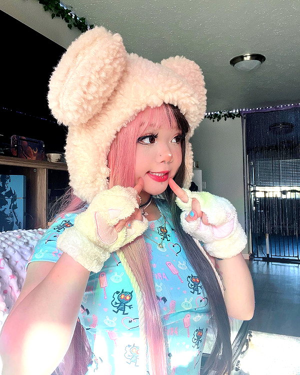 petitekitti instagram image archive image