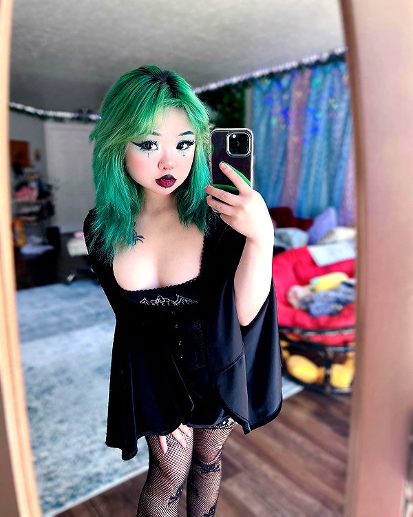 petitekitti instagram image archive image