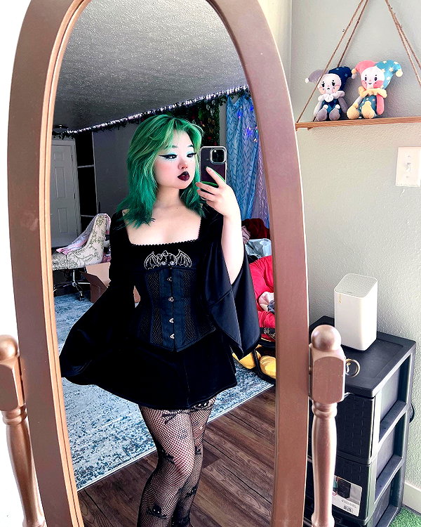 petitekitti instagram image archive image