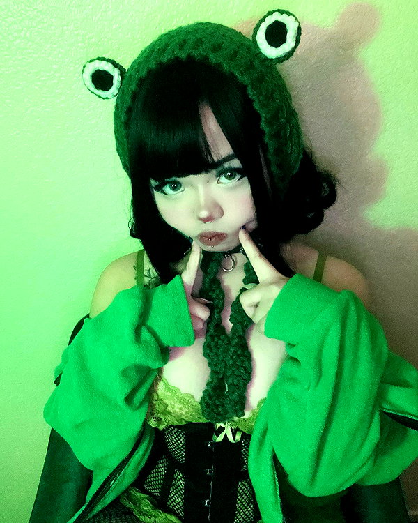 petitekitti instagram image archive image