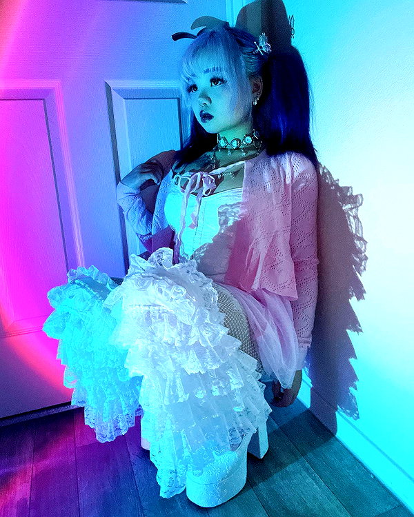petitekitti instagram image archive image