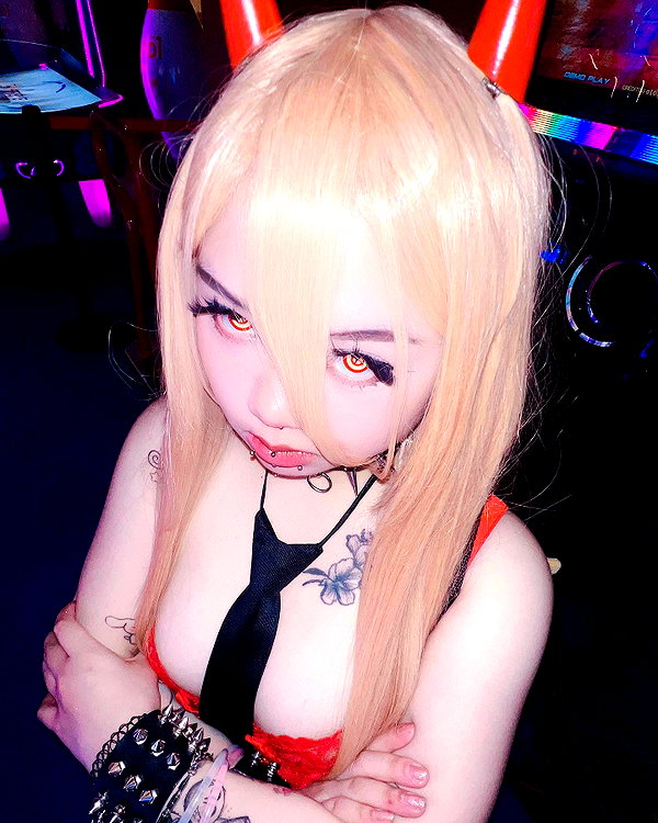 petitekitti instagram image archive image