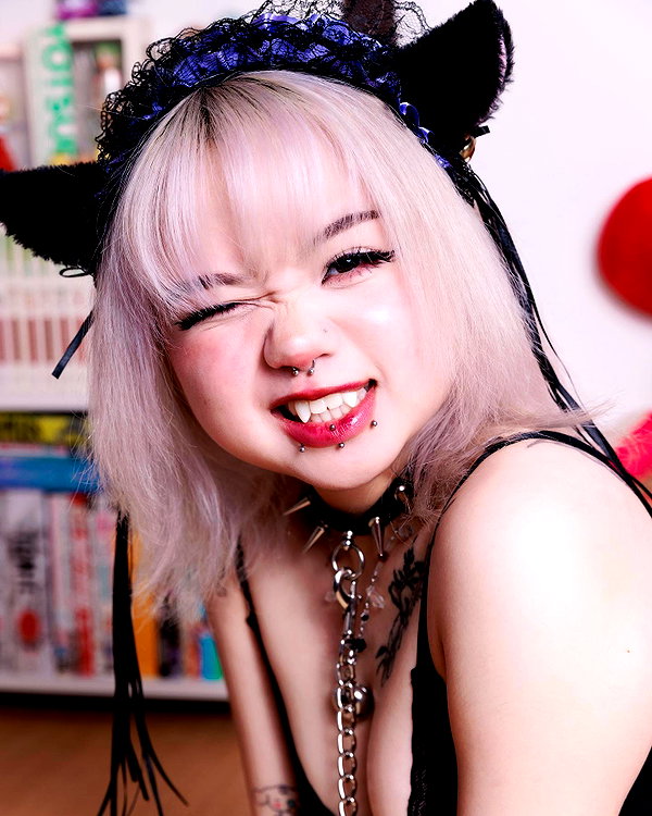 petitekitti instagram image archive image