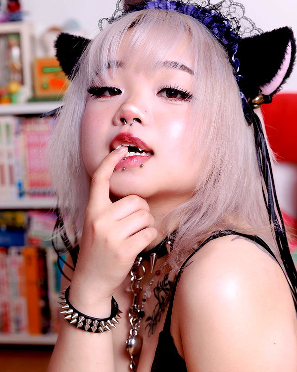 petitekitti instagram image archive image