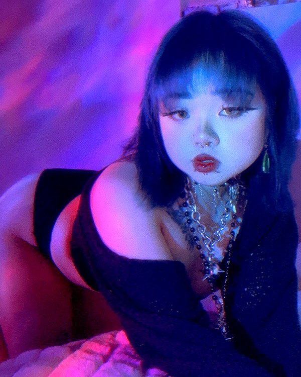 petitekitti instagram image archive image