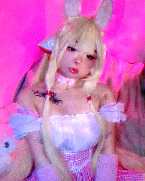 petitekitti instagram image archive image