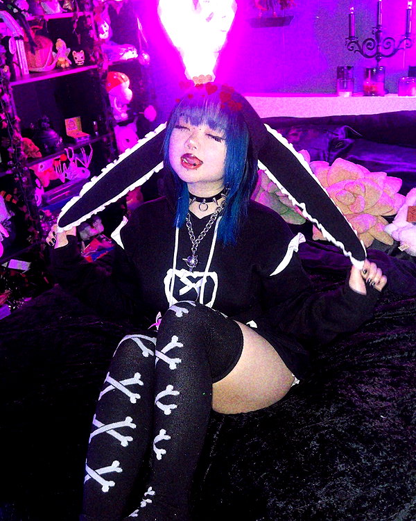 petitekitti instagram image archive image